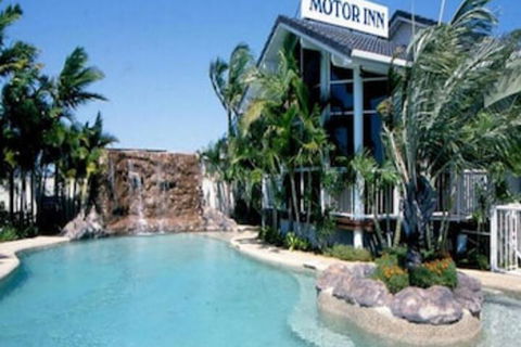Runaway Bay Motor Inn - Broome Tourism 0