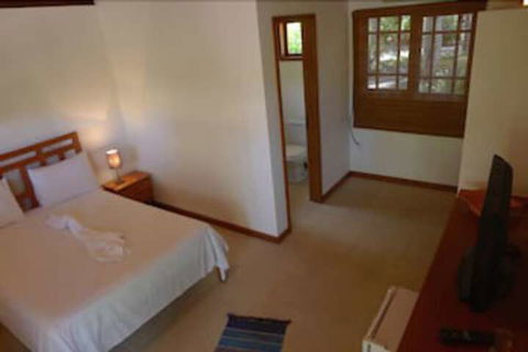 Emaroo Hotel Port Hughes - Broome Tourism 5