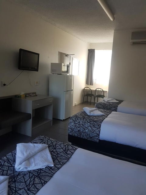 Park Drive Motel - Broome Tourism 5