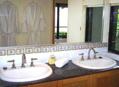 At Remingtons Private Cottages & Lodge - Broome Tourism 2