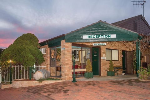 Ningana Motel - Broome Tourism 5