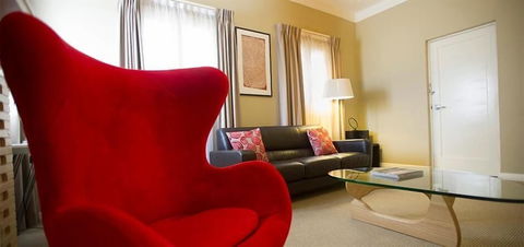 Globe Apartments - Broome Tourism 4