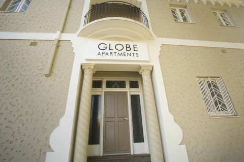 Globe Apartments - Broome Tourism 2