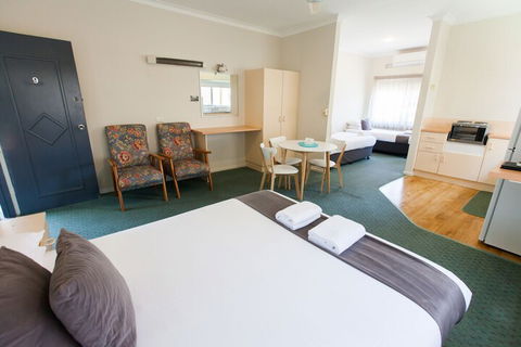 Jasmine Lodge Motel - Broome Tourism 3