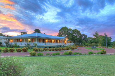 Logger's Rest - Broome Tourism 4