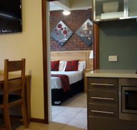 Glenelg Gateway Apartments - Broome Tourism