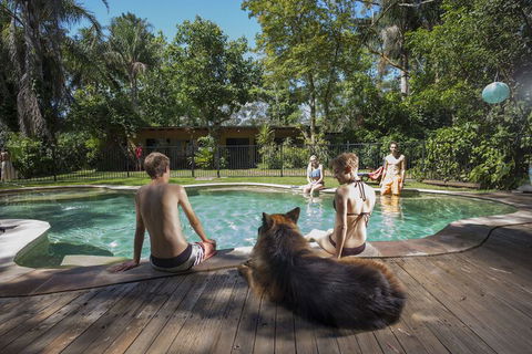 Samurai Beach Bungalows Port Stephens YHA - Broome Tourism 2