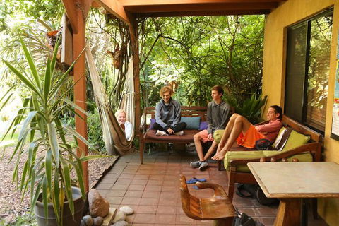 Samurai Beach Bungalows Port Stephens YHA - Broome Tourism 7