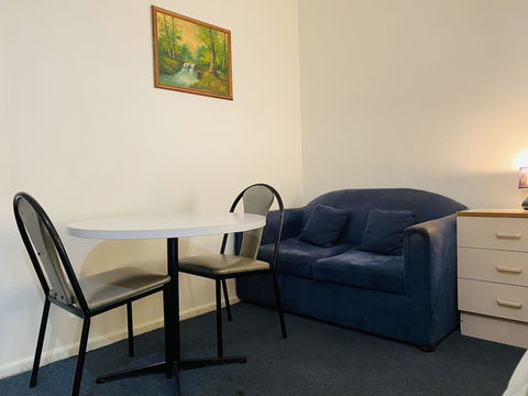 County Lodge Motor Inn - Broome Tourism 2