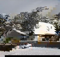 Derwent Bridge Chalets  Studios - Broome Tourism