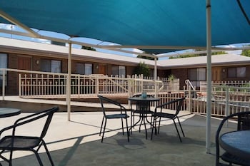 Tooleybuc Motel - Broome Tourism 0