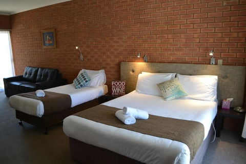 Ashleigh Court Motor Inn - Broome Tourism 4