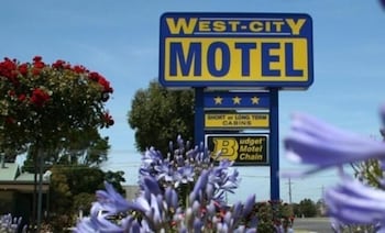 West City Motel - Broome Tourism 0