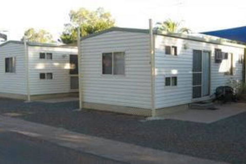 West Wyalong Caravan Park - Broome Tourism 3