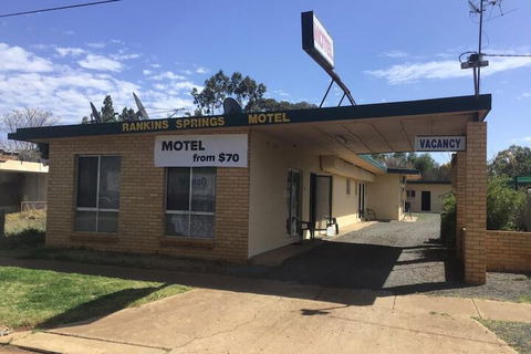 Rankins Springs Motel - Broome Tourism 2