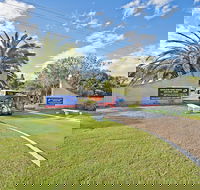 Acclaim Pine Grove Holiday Park - Broome Tourism