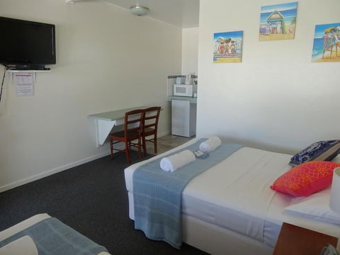 The Pearly Shell Motel - Broome Tourism 5