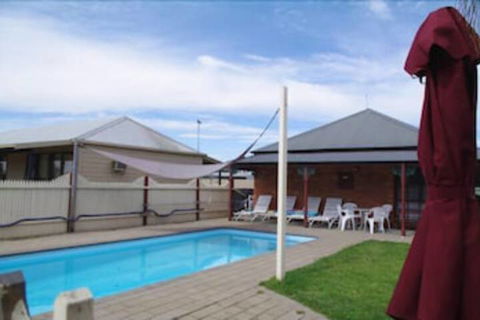 Centretown Motel Nagambie - Broome Tourism 5