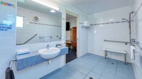 Motel Carnarvon - Broome Tourism 2
