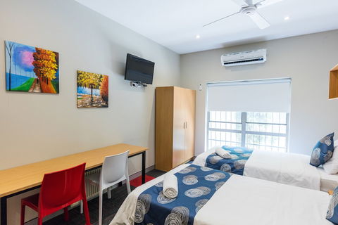 Sydney Student Living - Hostel - Broome Tourism 1