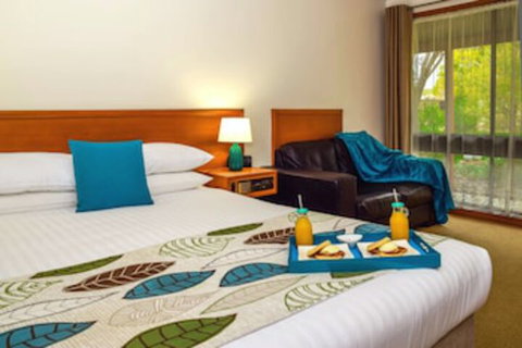 River Country Inn - Broome Tourism 0