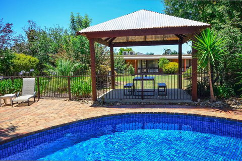 River Country Inn - Broome Tourism 3