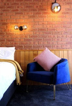 Golden River Motor Inn - Broome Tourism 5