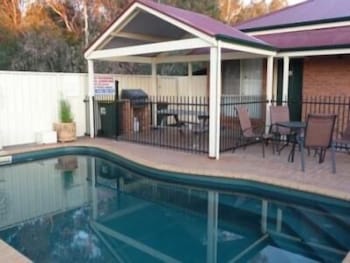Golden River Motor Inn - Broome Tourism 1