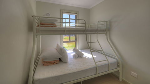 Tasman Holiday Parks - Lake Mulwala - Broome Tourism 6