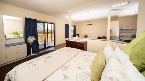 Nutkin Lodge - Broome Tourism 1