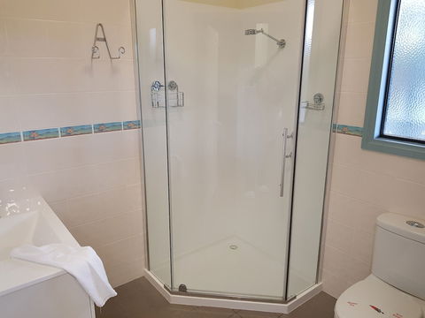 Nutkin Lodge - Broome Tourism 2