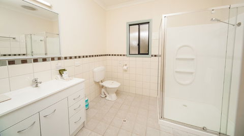Nutkin Lodge - Broome Tourism 3