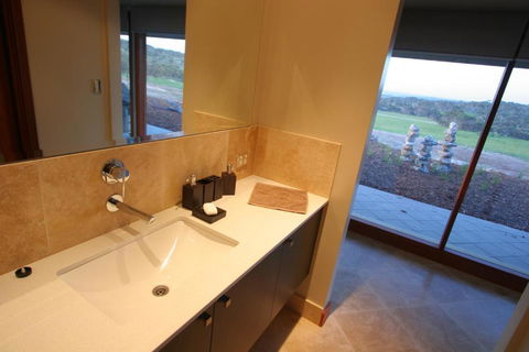 Almonta Park Lodge - Broome Tourism 6