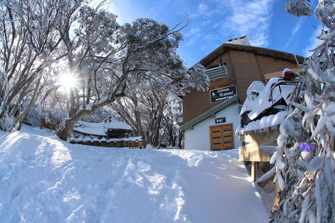 Alpine Retreat Mt Buller - Broome Tourism 0