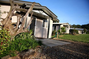 Yabbaloumba Retreat - Broome Tourism 3