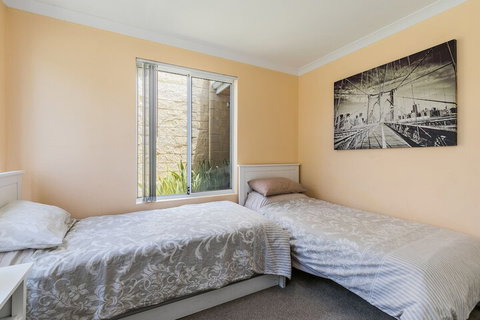 Ocean Keys Cottage - Broome Tourism 6