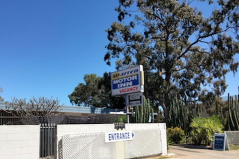 Warren Motor Inn - Broome Tourism 0