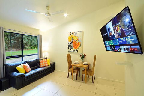 Misty Mountains Rainforest Retreat - Broome Tourism 1