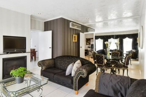 BOUTIQUE STAYS - Brighton Rose - Broome Tourism 0