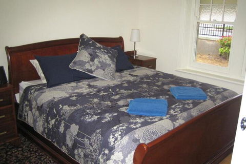MacDonnell House Naracoorte - Broome Tourism 6