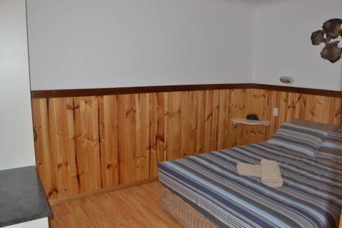 Captain Cook Holiday Park - Broome Tourism 1