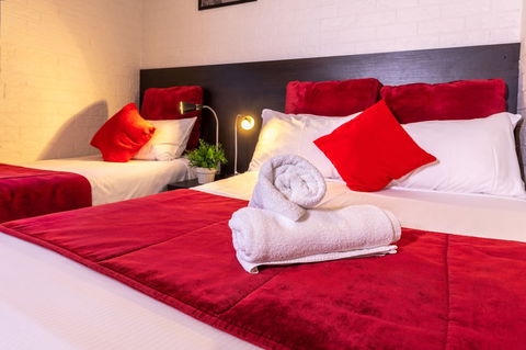 Ascot Budget Inn & Residences - Broome Tourism 6
