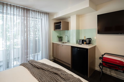 Ascot Budget Inn & Residences - Broome Tourism 1