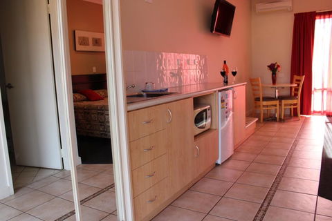 Collie Ridge Motel - Broome Tourism 5