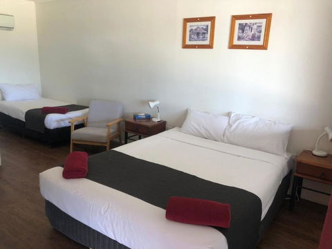 Winton Outback Motel - Broome Tourism 1