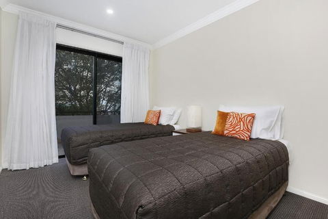 Wollongong Serviced Apartments - Broome Tourism 4