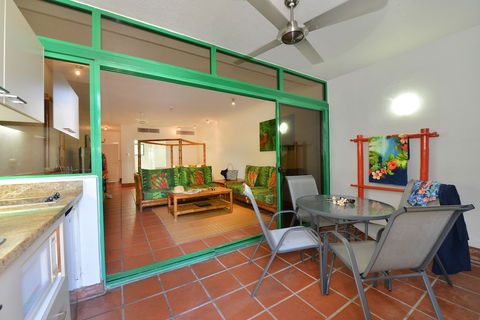 Club Tropical Resort Port Douglas - Broome Tourism 6
