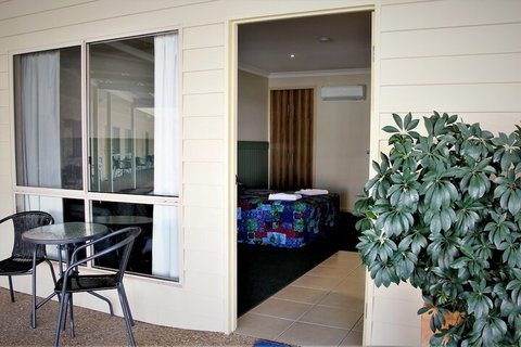 Pittsworth Motor Inn - Broome Tourism 2