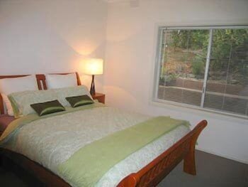 Healesville Apartments - Broome Tourism 2