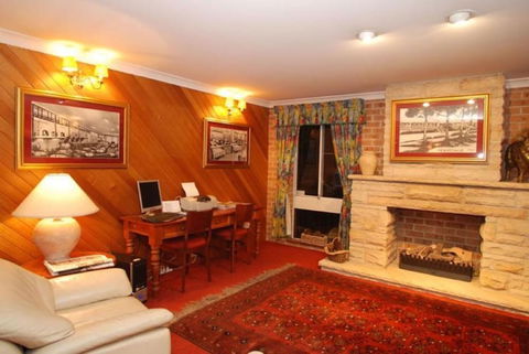 The Hermitage Motel - Broome Tourism 5